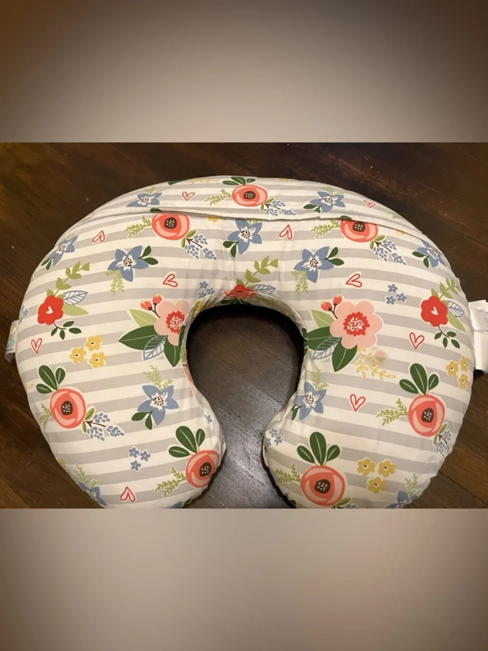 Hoppy Nursing and Baby Lounging Pillow - Picture 4 of 6